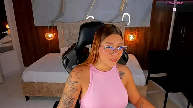 mia 18v online show from May 2026 08:14:01 PM