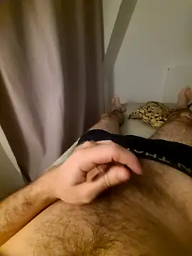 Snapshot of doudoucharlyc4 chatting on March 2026 11:31:01 PM doudoucharlyc4 online show from March 2026 11:31:01 PM