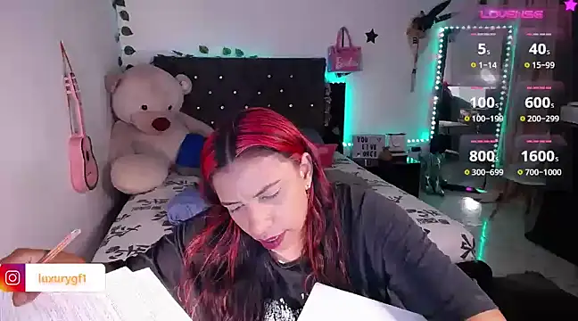 Pocahontaslovex online show from January 2025 11:58:02 PM