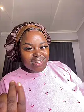 Honeycoco0211 online show from April 2026 07:33:02 PM