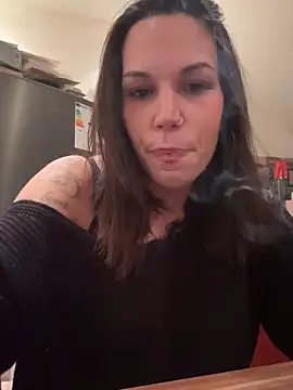 Lady Knaller online show from January 2025 08:17:01 PM