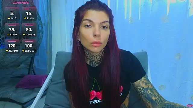 Snapshot of tattooedBabyy chatting on June 2026 10:32:01 AM tattooedBabyy online show from June 2026 10:32:01 AM