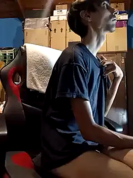 Snapshot of takumysexy chatting on March 2025 03:01:01 AM takumysexy online show from March 2025 03:01:01 AM