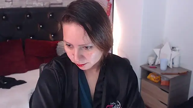 camila delarosa online show from February 2025 06:11:01 PM