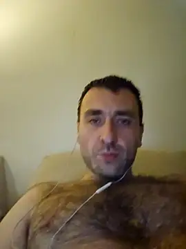 Snapshot of TIGERRR86 chatting on October 2025 11:34:01 PM TIGERRR86 online show from October 2025 11:34:01 PM