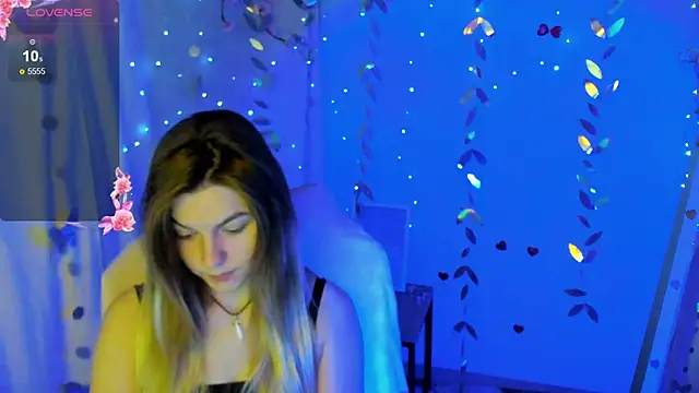 Snapshot of Sweet_me_ chatting on June 2026 05:24:01 AM Sweet me online show from June 2026 05:24:01 AM