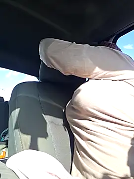 Snapshot of Dixiefaye_Pika chatting on March 2025 01:48:01 PM Dixiefaye Pika online show from March 2025 01:48:01 PM