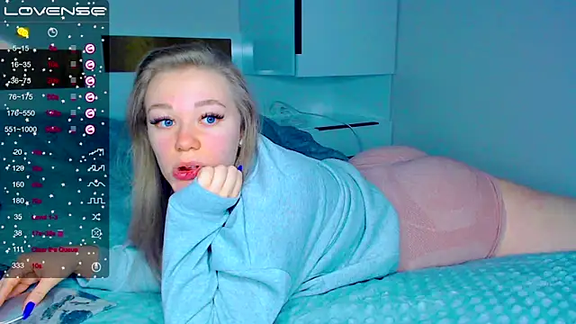 kitti kaattt online show from February 2025 05:33:01 PM