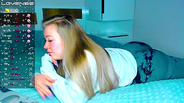 kitti kaattt online show from March 2025 04:24:02 AM