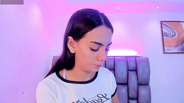 martina mancini online show from November 2025 12:37:02 PM