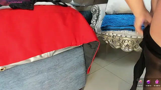 Janna Rousse  online show from February 2025 11:53:01 AM