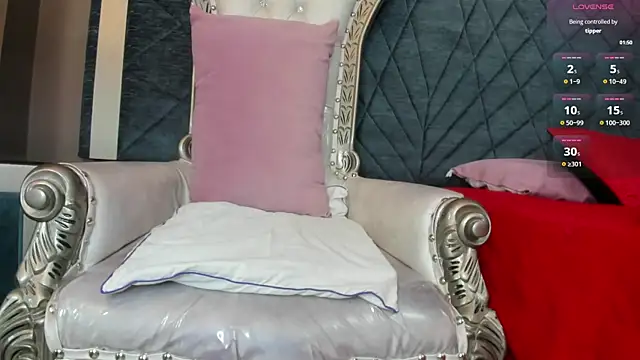 Janna Rousse  online show from September 2025 11:48:01 AM