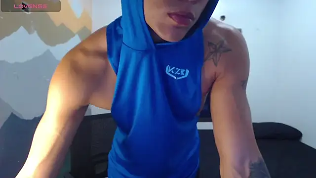 Snapshot of aalan_foxter chatting on January 2025 03:09:01 AM aalan foxter online show from January 2025 03:09:01 AM