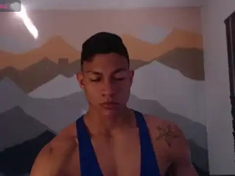 Snapshot of aalan_foxter chatting on February 2025 07:24:02 PM aalan foxter online show from February 2025 07:24:02 PM