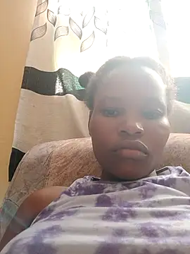 petite babe online show from April 2026 12:28:01 PM