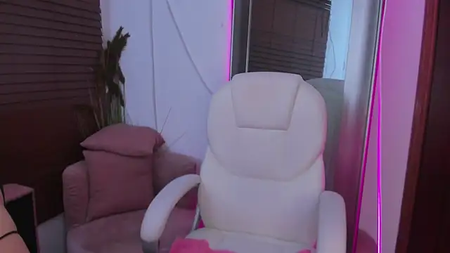 Irina bx online show from September 2025 09:20:02 PM