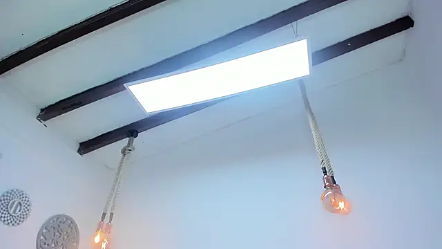 Oriana Guzman online show from February 2025 12:57:02 PM