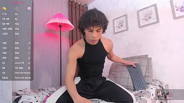 kleo helenos online show from September 2025 03:17:01 AM