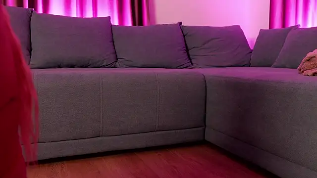 BaayBee   online show from November 2025 09:14:02 PM