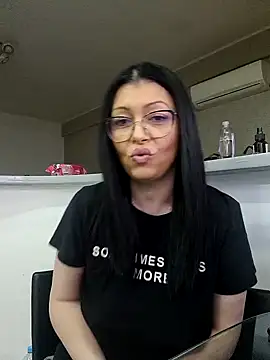 Milf Abigail online show from February 2025 05:19:02 AM