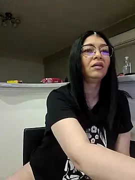 Milf Abigail online show from March 2025 12:50:01 AM