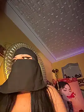 Snapshot of ORLA86 chatting on November 2025 10:04:02 PM ORLA86 online show from November 2025 10:04:02 PM