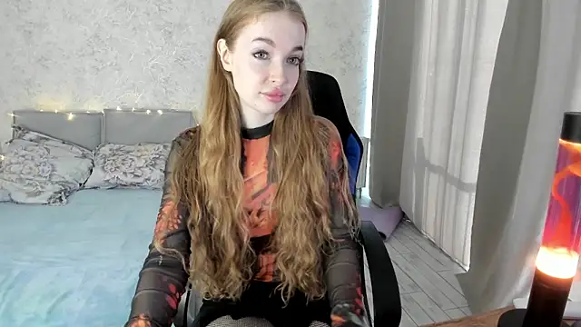 LissaCain online show from September 2025 04:58:02 AM