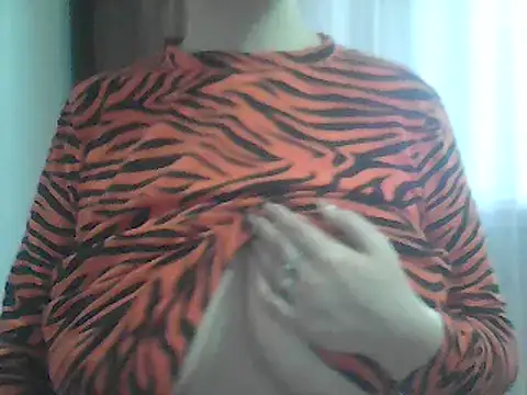 AnaXBerry online show from February 2026 06:26:01 AM