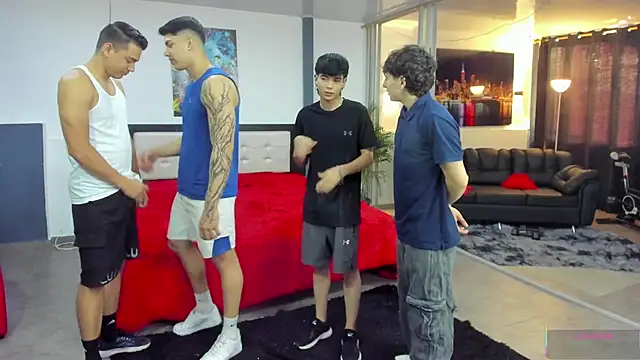 Snapshot of badguyss_bisex chatting on February 2026 11:43:02 AM badguyss bisex online show from February 2026 11:43:02 AM