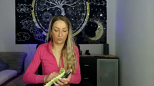 SexxyLiviaa online show from December 2025 03:59:01 AM