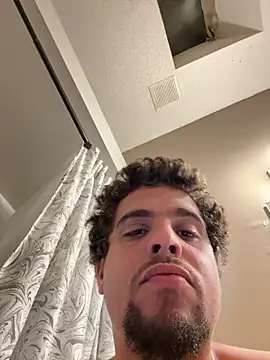 bigitaliandic online show from December 2024 12:35:01 AM