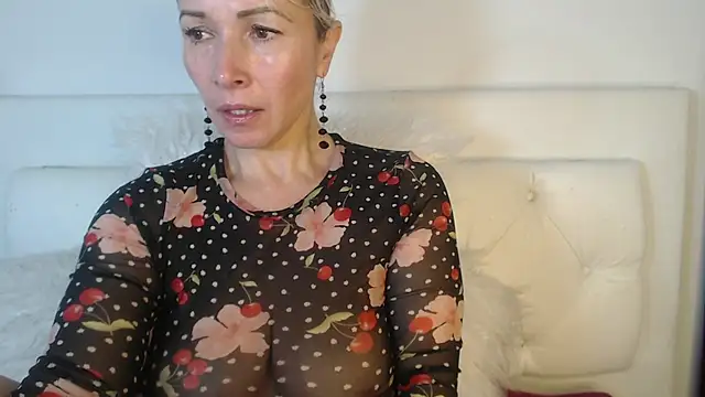 Ingridbergman online show from February 2025 02:38:02 PM