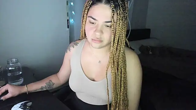 MelSaunders online show from December 2024 06:21:02 AM