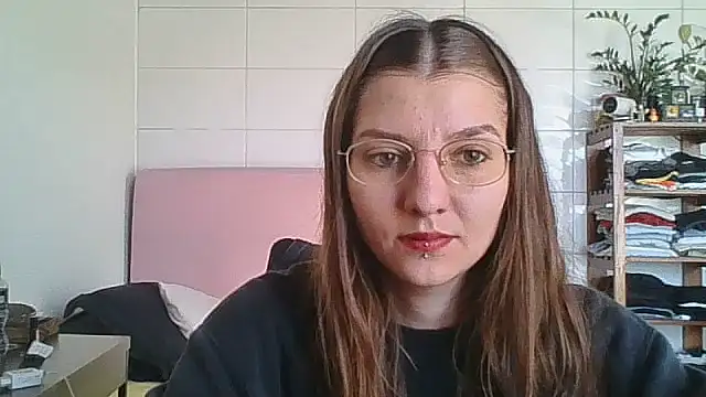 SweetyBabyDemon online show from October 2025 02:04:01 PM