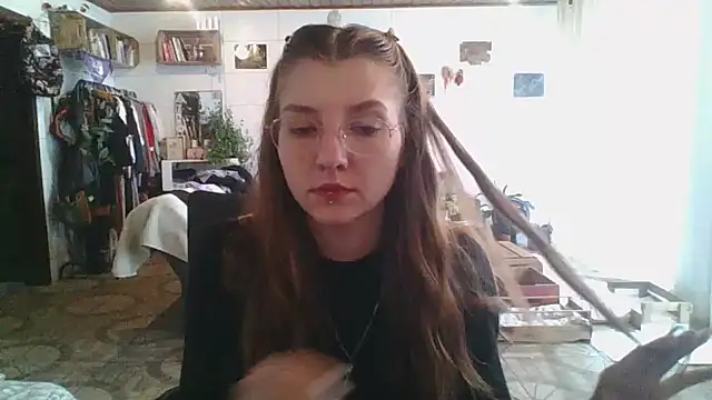 SweetyBabyDemon online show from October 2025 01:25:01 PM