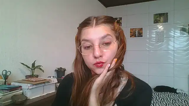 SweetyBabyDemon online show from December 2025 01:27:01 PM