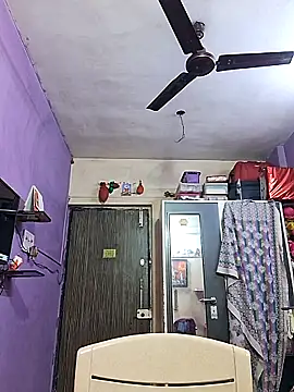 GlassBarge9 online show from January 2025 06:24:02 PM