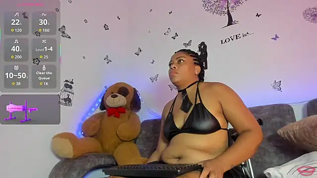 BrianaHazel online show from November 2025 11:47:02 PM