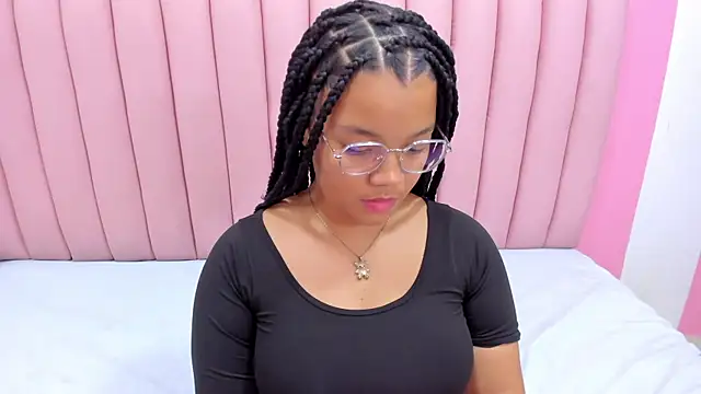 ISABELLA 020 online show from February 2025 03:16:01 PM