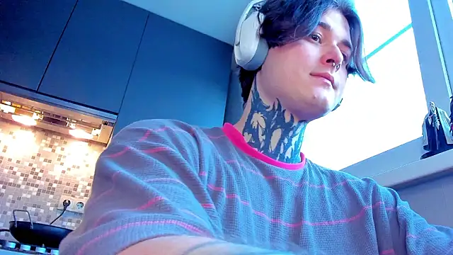  torfin  online show from February 2026 06:40:02 AM