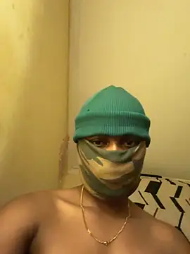 StallionPiper12 online show from April 2026 07:07:02 PM