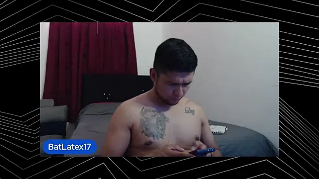 henrique Batman Latex017 online show from May 2026 06:57:02 PM