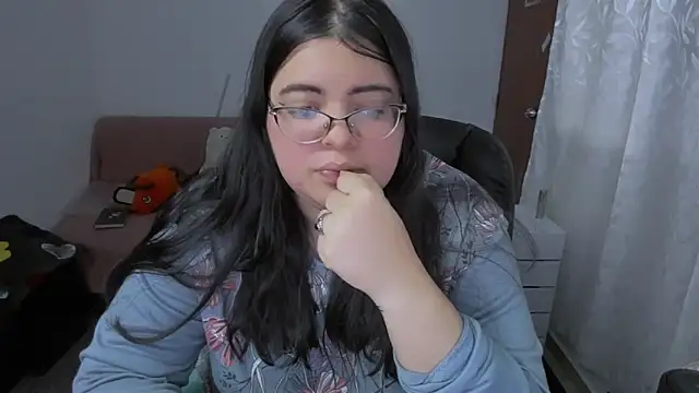 Aria Fullbuster online show from November 2025 09:00:02 PM