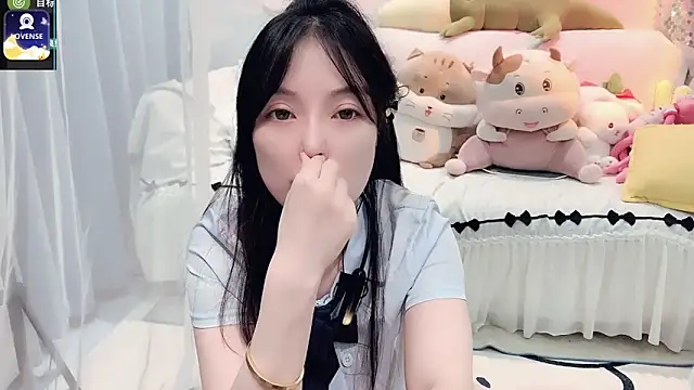 Snapshot of AKiKi711 chatting on September 2025 04:51:02 PM AKiKi711 online show from September 2025 04:51:02 PM