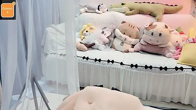 Snapshot of AKiKi711 chatting on September 2025 05:19:02 AM AKiKi711 online show from September 2025 05:19:02 AM