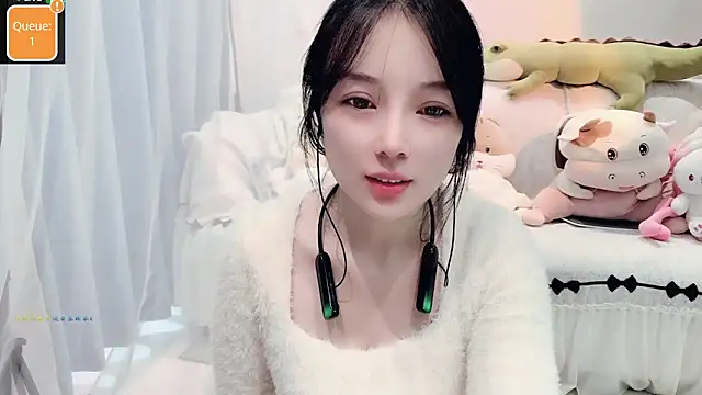 Snapshot of AKiKi711 chatting on October 2025 04:24:02 AM AKiKi711 online show from October 2025 04:24:02 AM