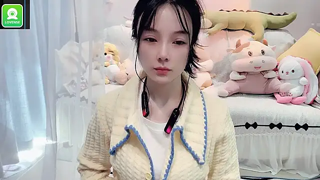 Snapshot of AKiKi711 chatting on November 2025 04:26:02 AM AKiKi711 online show from November 2025 04:26:02 AM