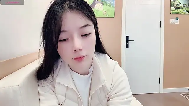 Snapshot of AKiKi711 chatting on February 2026 04:18:02 AM AKiKi711 online show from February 2026 04:18:02 AM