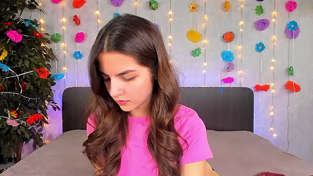 Milana Crystal  online show from March 2026 08:10:01 AM