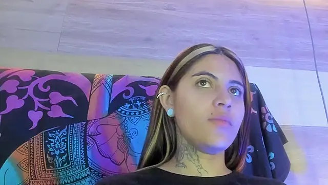 Cori Paige online show from April 2026 04:06:02 AM